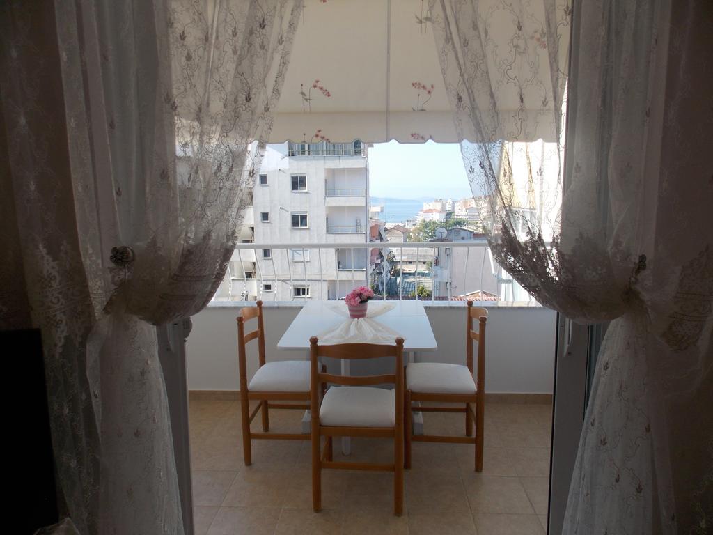 Linda Home Sarandë Eksteriør billede
