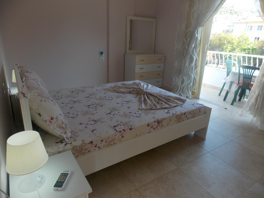 Linda Home Sarandë Eksteriør billede