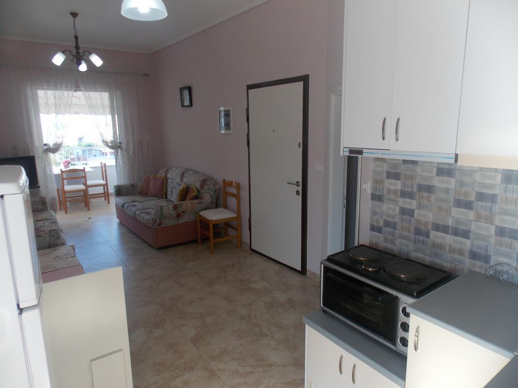 Linda Home Sarandë Eksteriør billede